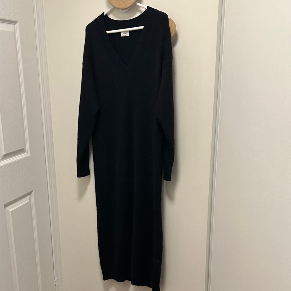 Wilfred Black V Neck Sweater Dress